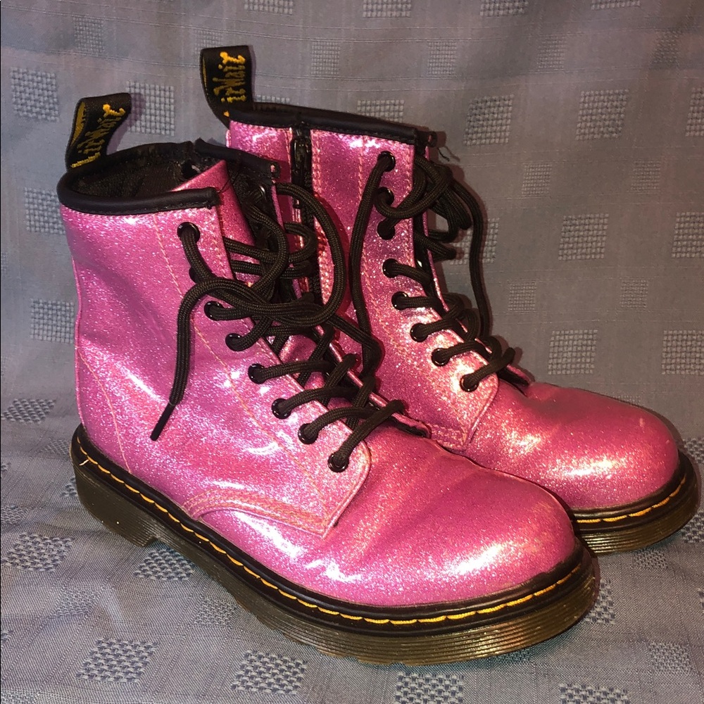 Used Girls Dr Marten’s 1460 Glitter J Size 2 Side Zip and Lace-Up. Pink Glitter